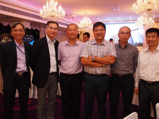 P9273490 (Large)